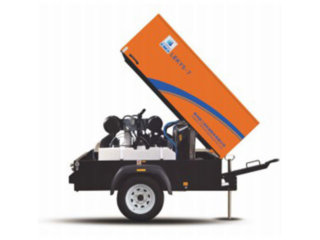 小型移動螺(luo)杆空壓機